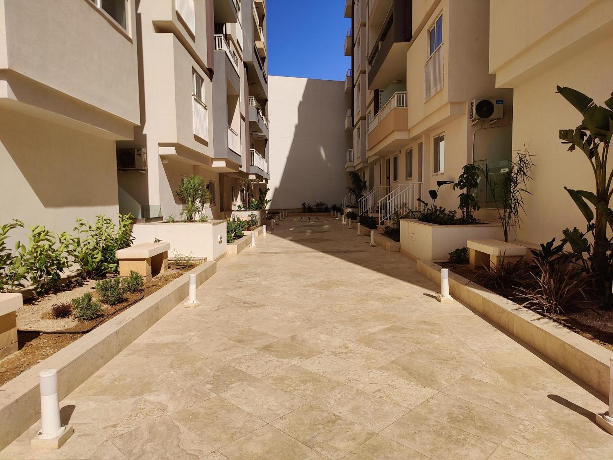 Ferienwohnung The Palm Court St. Paul's Bay Exterior foto